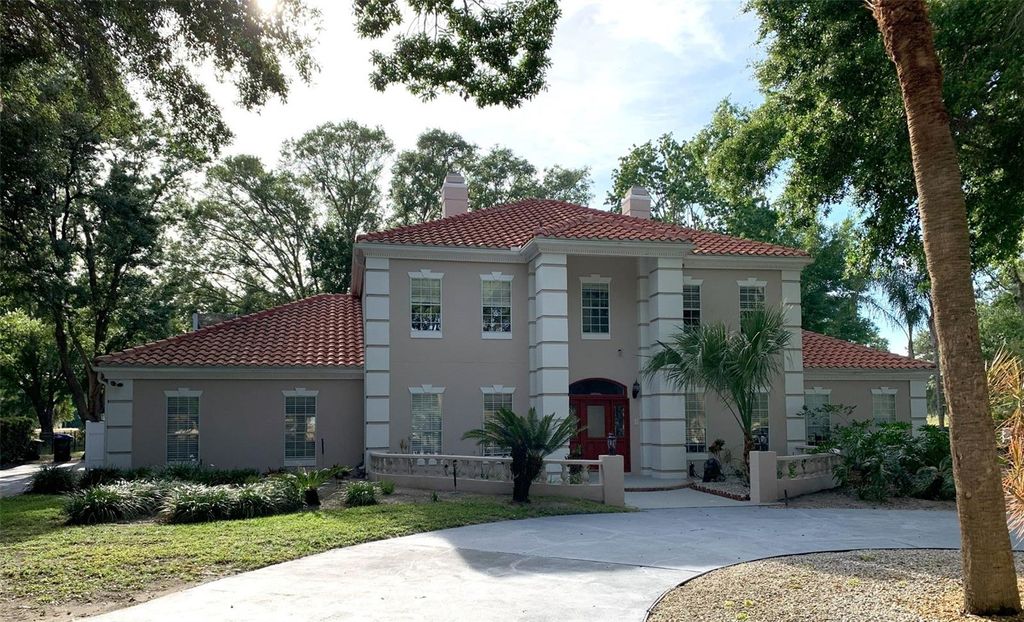 Photo of 3302 Butler Bay Drive N, Windermere, FL 34786 (MLS # O6371540)