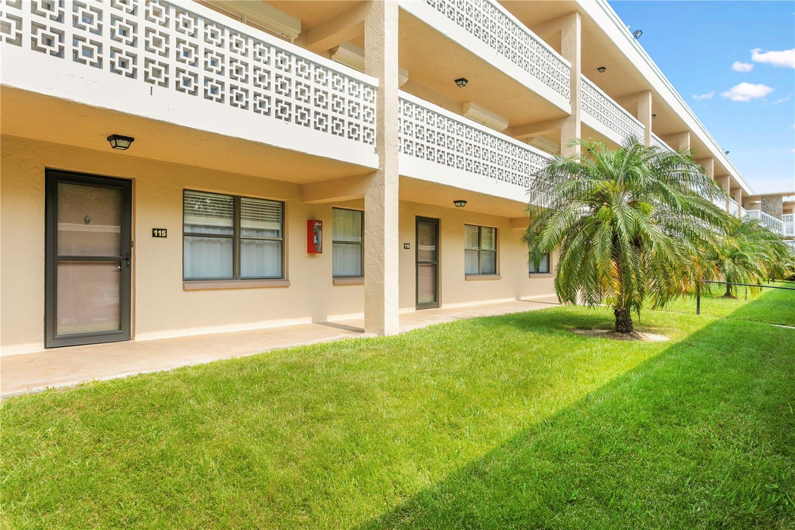 WINSTON PARK NORTHEAST - Residential