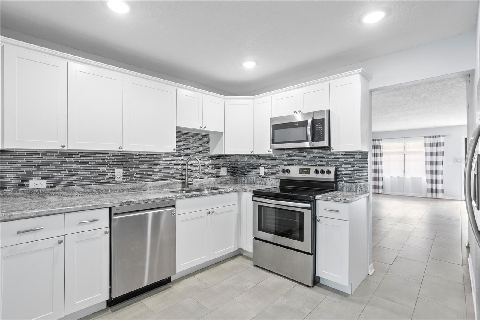 WINSTON PARK NORTHEAST - Residential