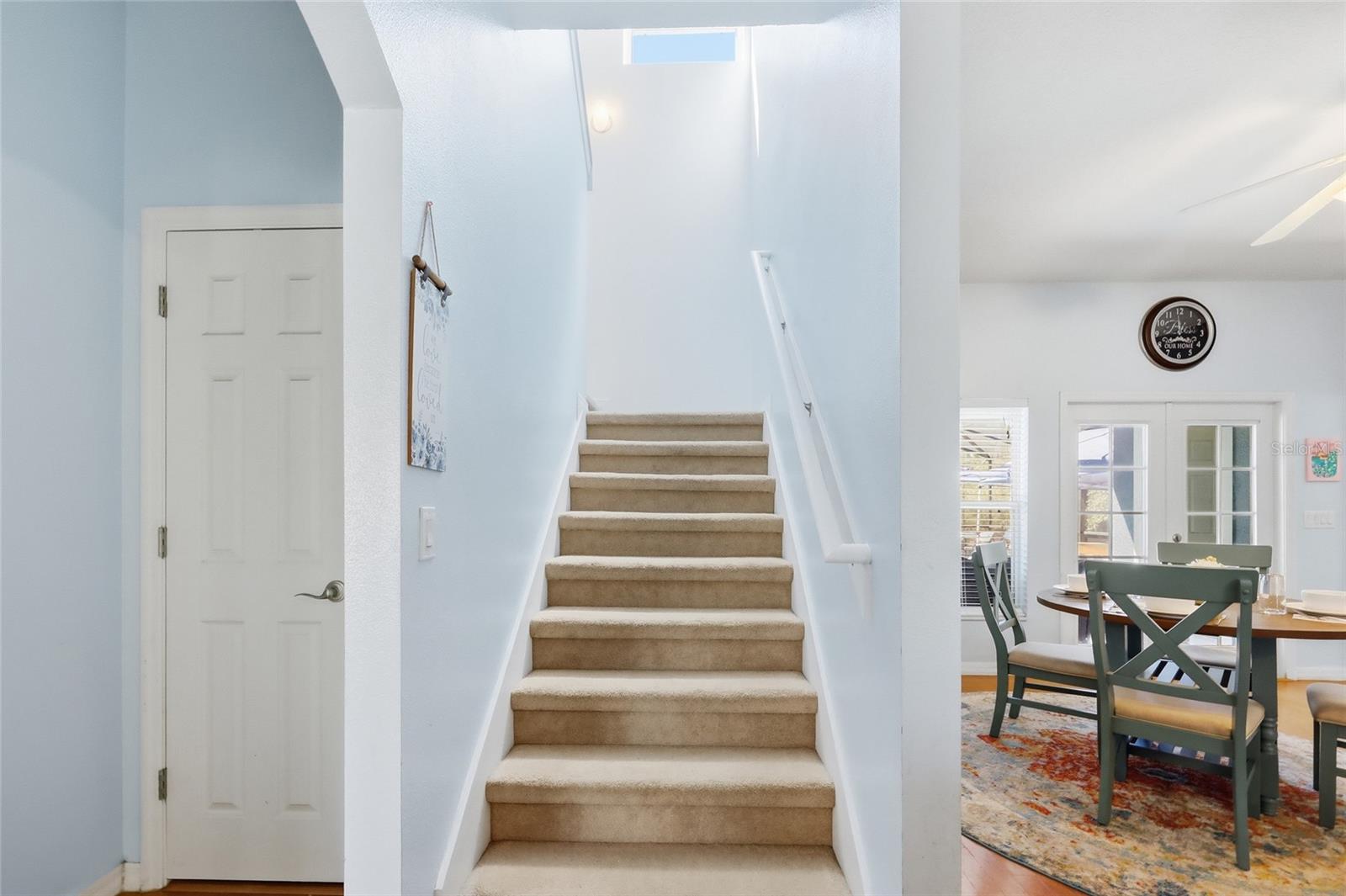 SORRENTO SHORES - Residential