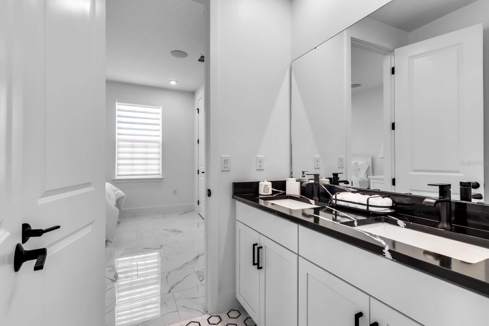 CELEBRATION ISLAND VILLAGE - Residential