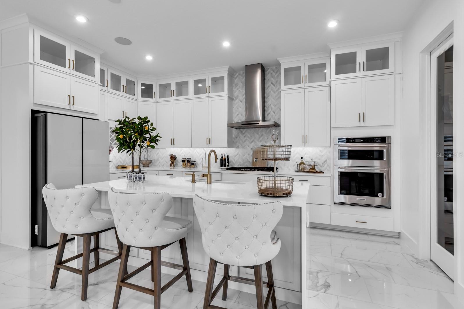 CELEBRATION ISLAND VILLAGE - Residential