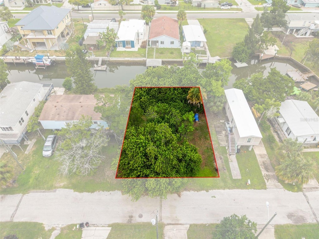 Photo of 6825 Albatross Lane, Hudson, FL 34667 (MLS # W7890063)