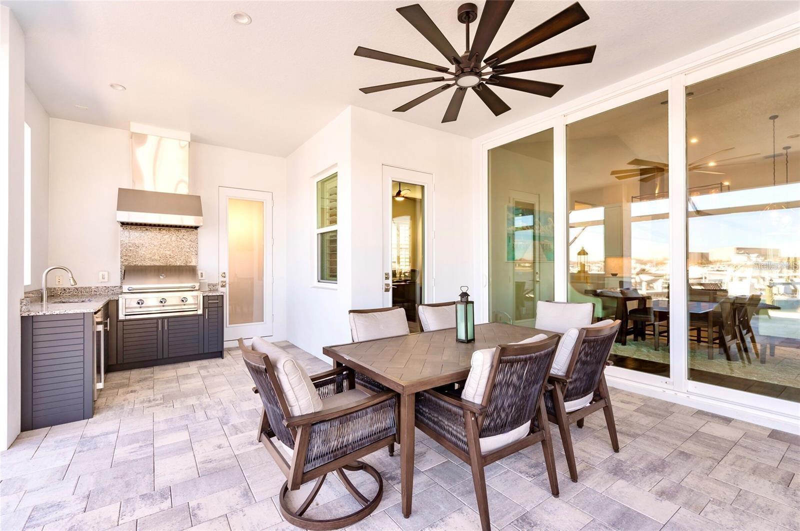 SANCTUARY COVE - Residential
