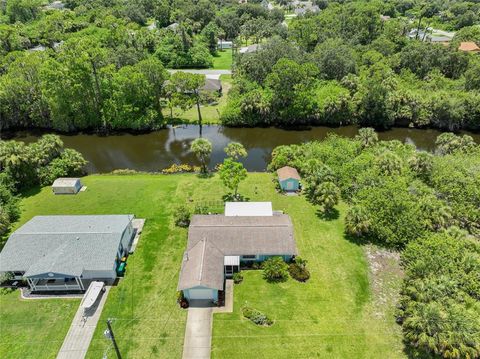 A home in PORT CHARLOTTE