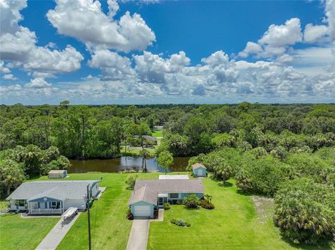 A home in PORT CHARLOTTE