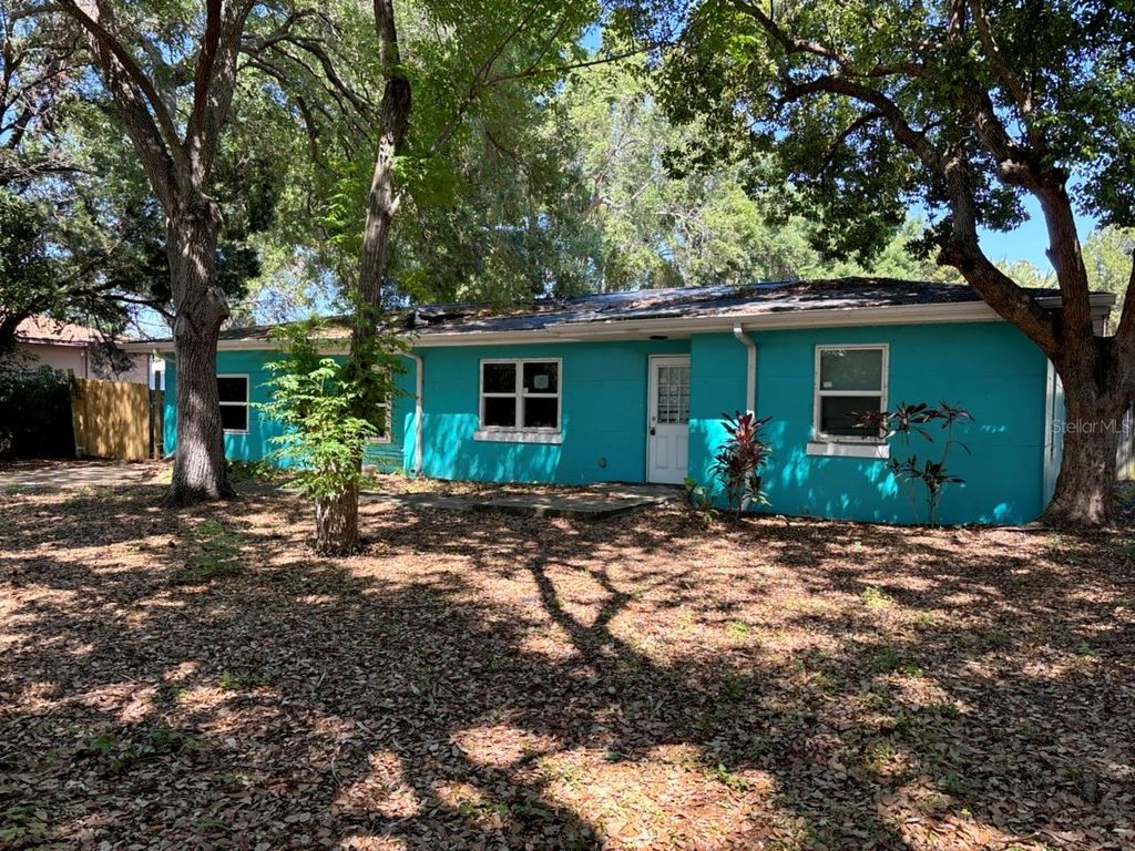 Photo of 264 14th Street NW, Largo, FL 33770 (MLS # TB8504529)