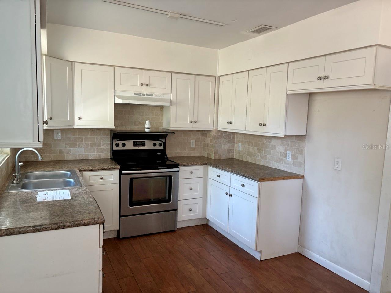 ACREAGE - Residential
