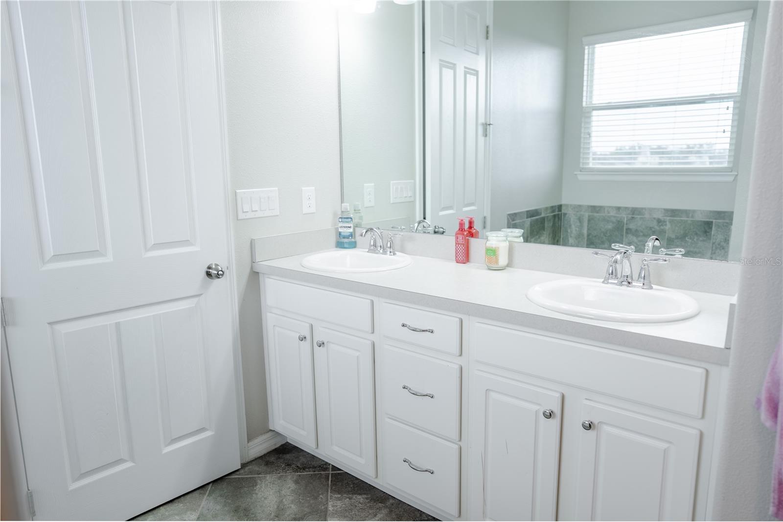 SERA BELLA - Residential