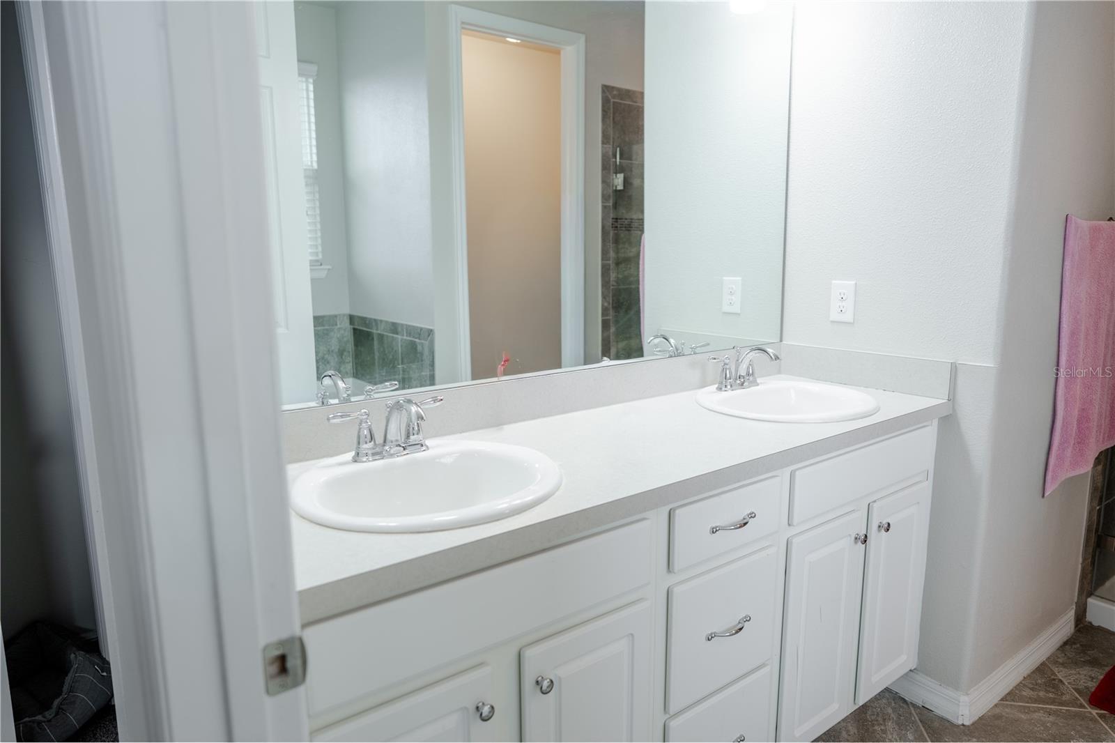 SERA BELLA - Residential