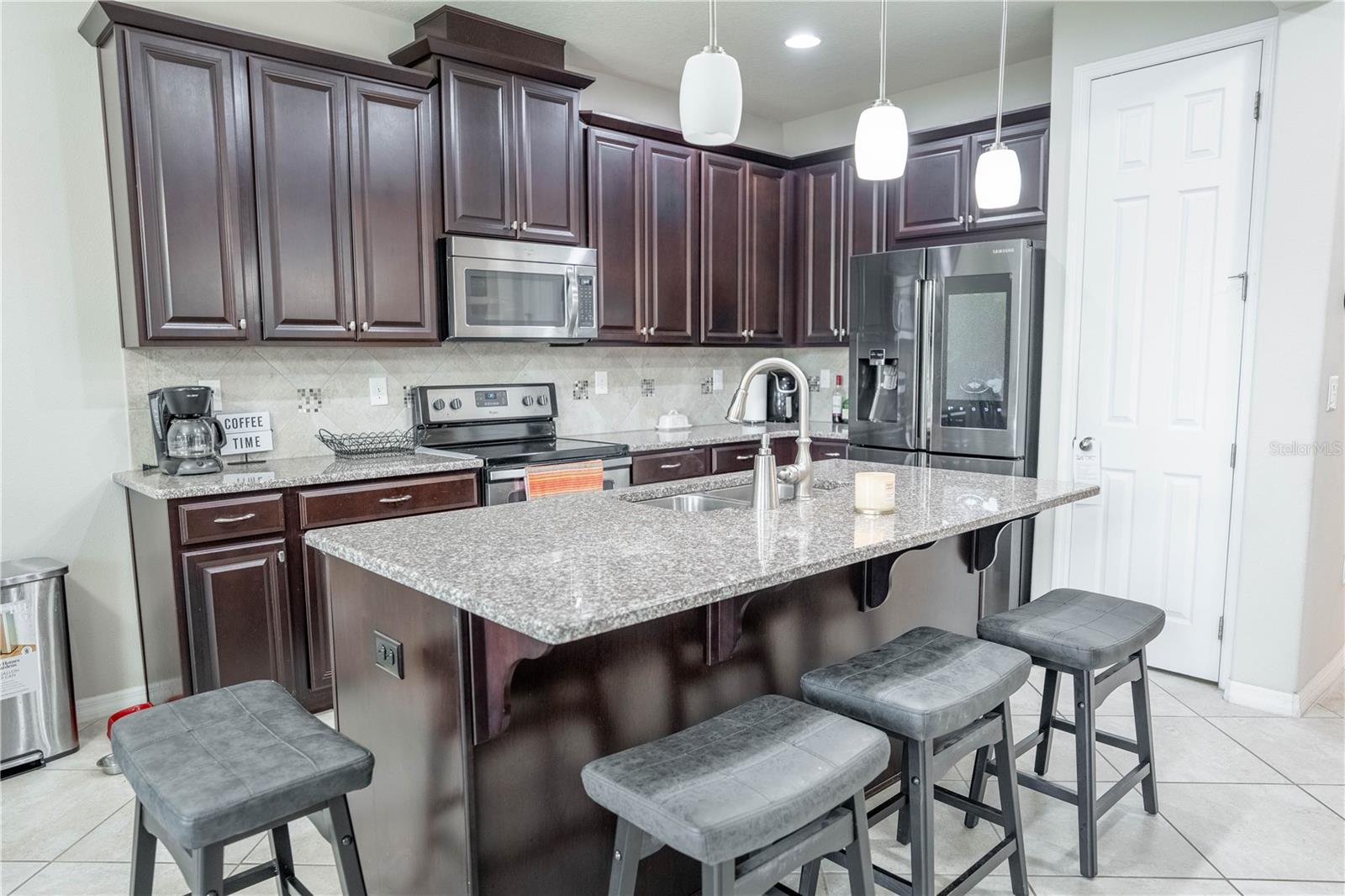 SERA BELLA - Residential