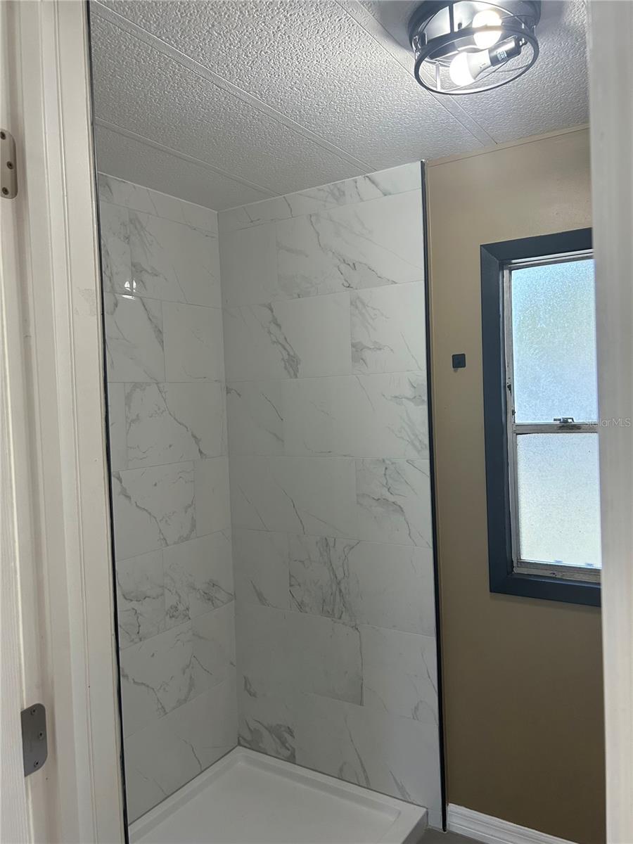 SILVER SPGS VILLAGE - Residential