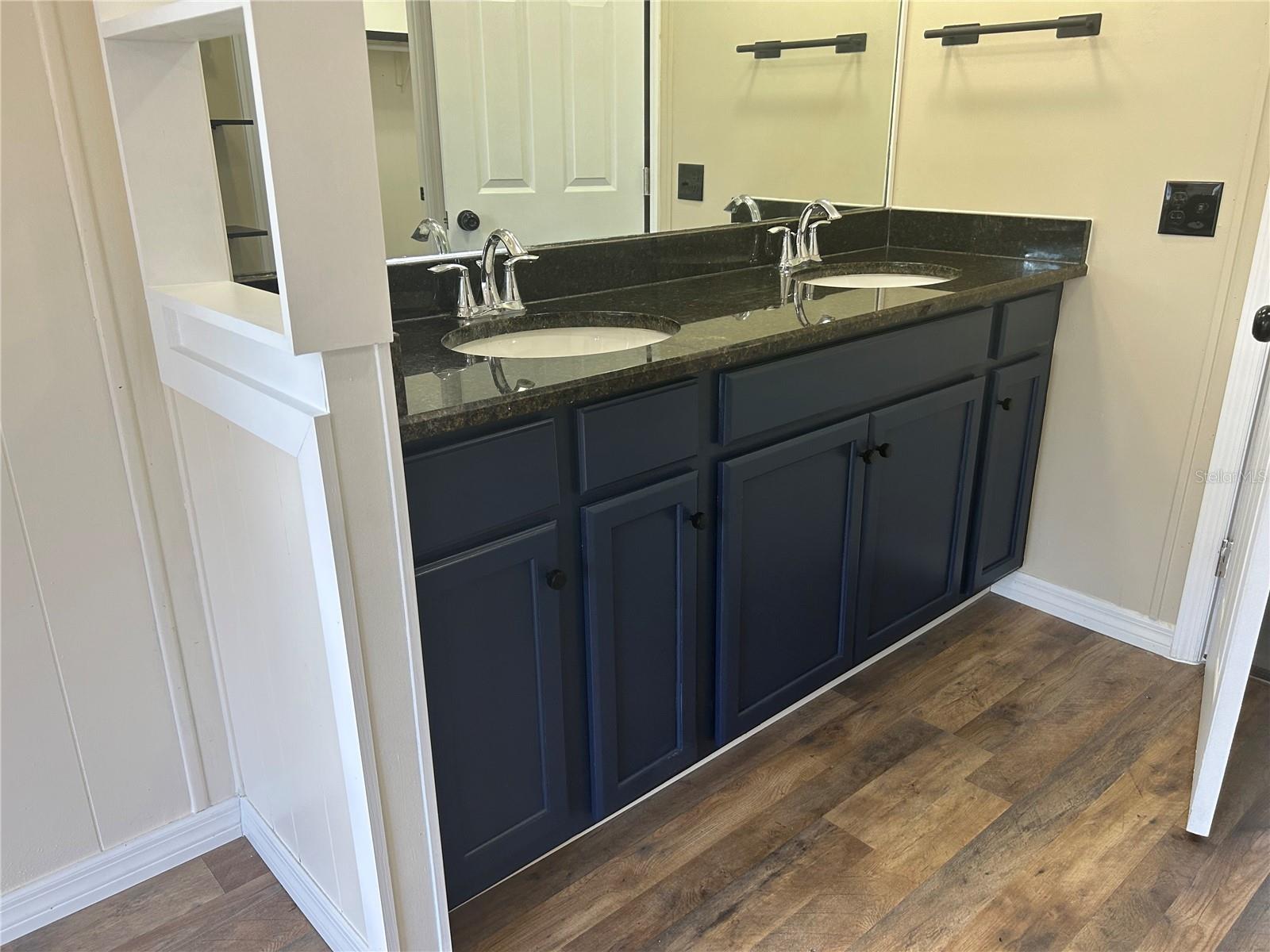 SILVER SPGS VILLAGE - Residential