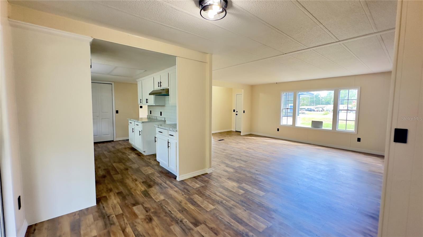 SILVER SPGS VILLAGE - Residential