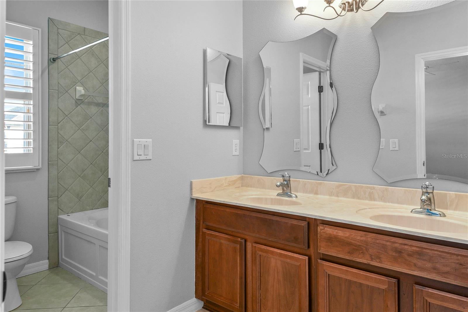 BALDWIN PARK 6 - Residential Lease