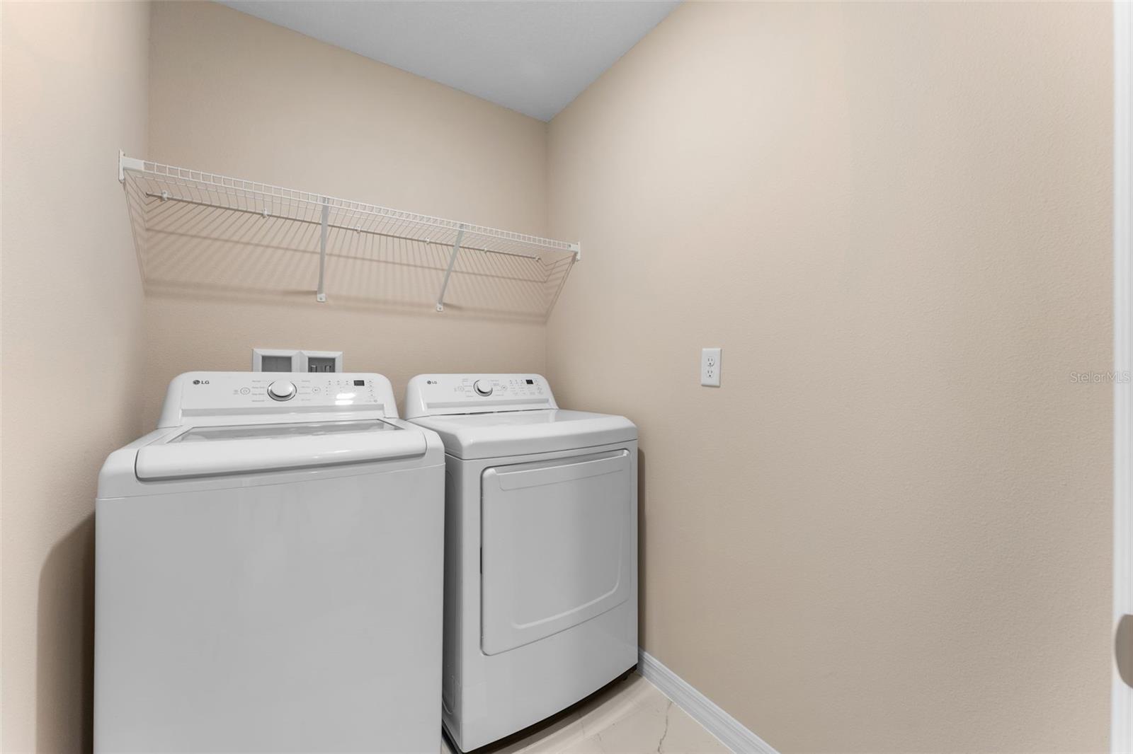 EDEN CREST TOWNHOMES - Residential