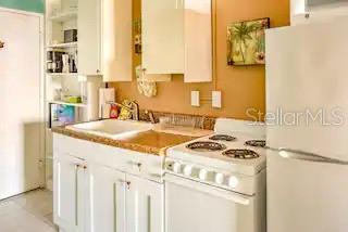 BEACH CLUB CONDO MOTEL - Residential Lease
