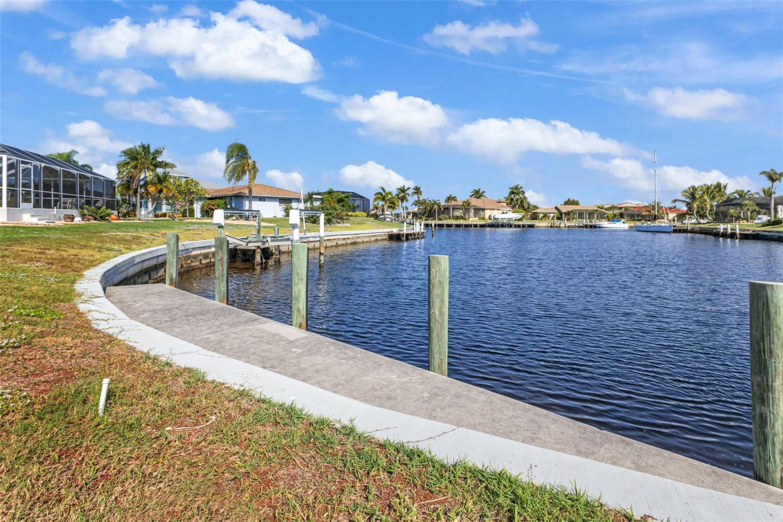 PUNTA GORDA ISLES SEC 06 - Residential