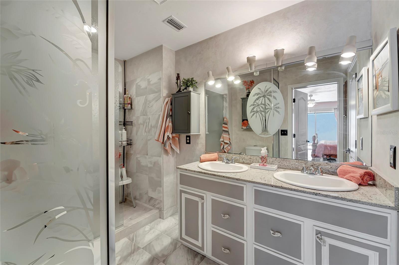 SARASOTA BEACH - Residential