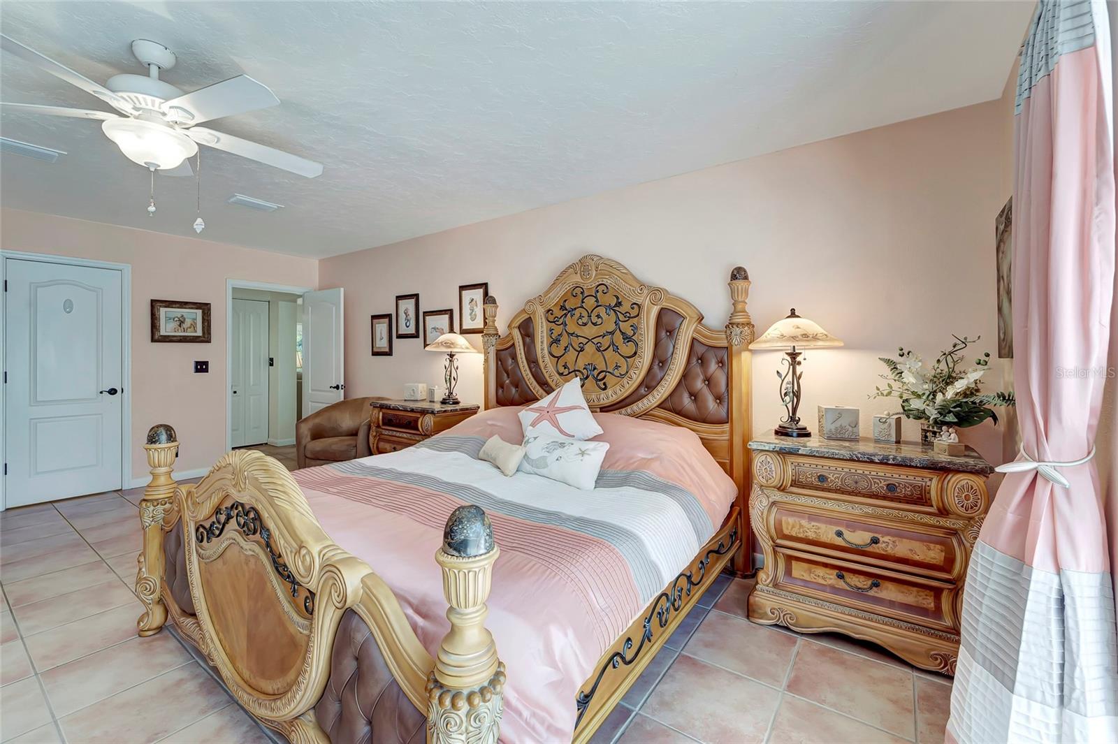 SARASOTA BEACH - Residential