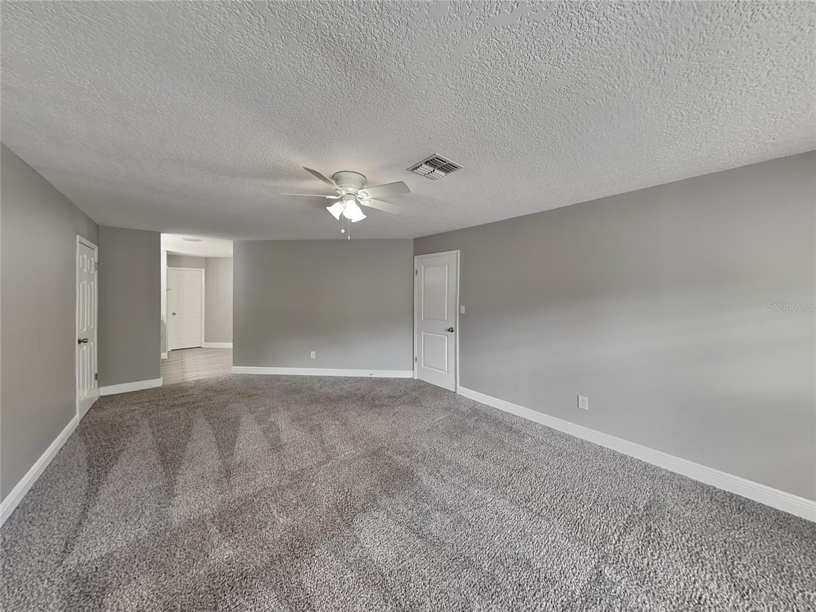 DEER RUN UNIT 10 - Residential Lease