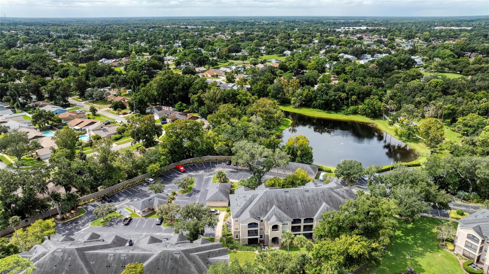 VILLAGGIO ON LAKES - Residential