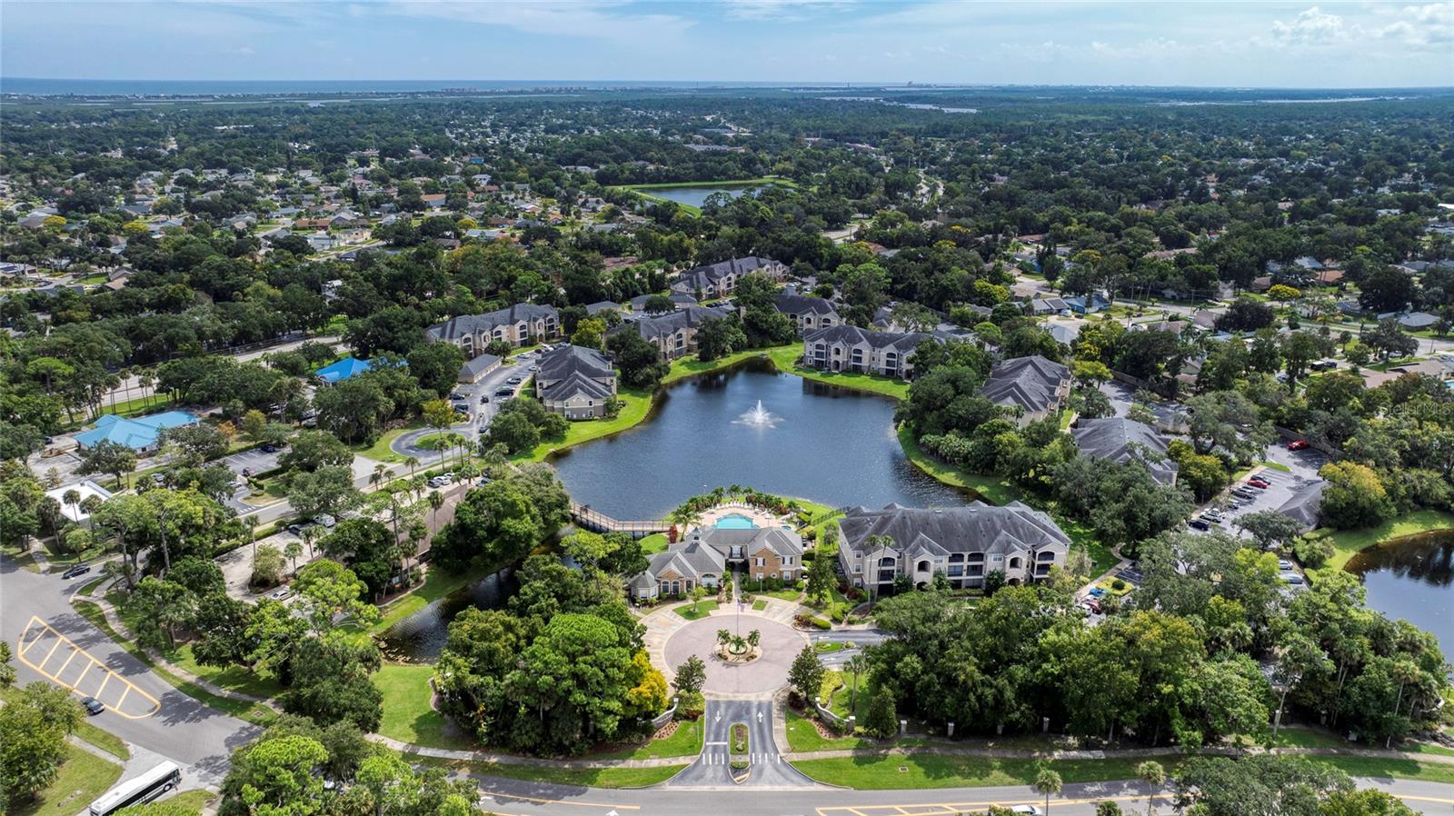 VILLAGGIO ON LAKES - Residential