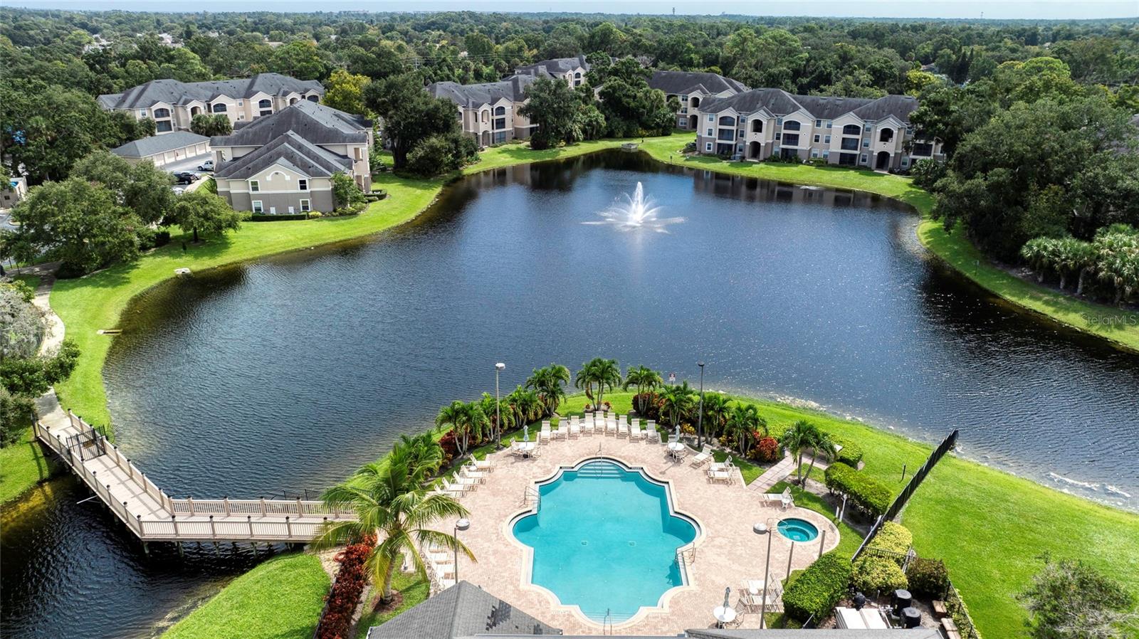 VILLAGGIO ON LAKES - Residential