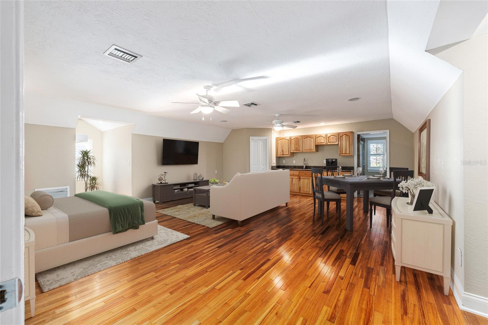 SADDLEBROOK EQUESTRIAN PARK - Residential