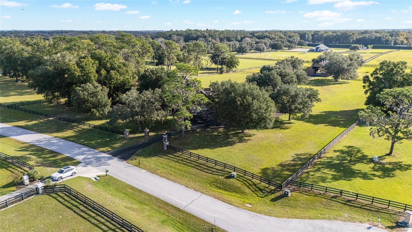 SADDLEBROOK EQUESTRIAN PARK - Residential
