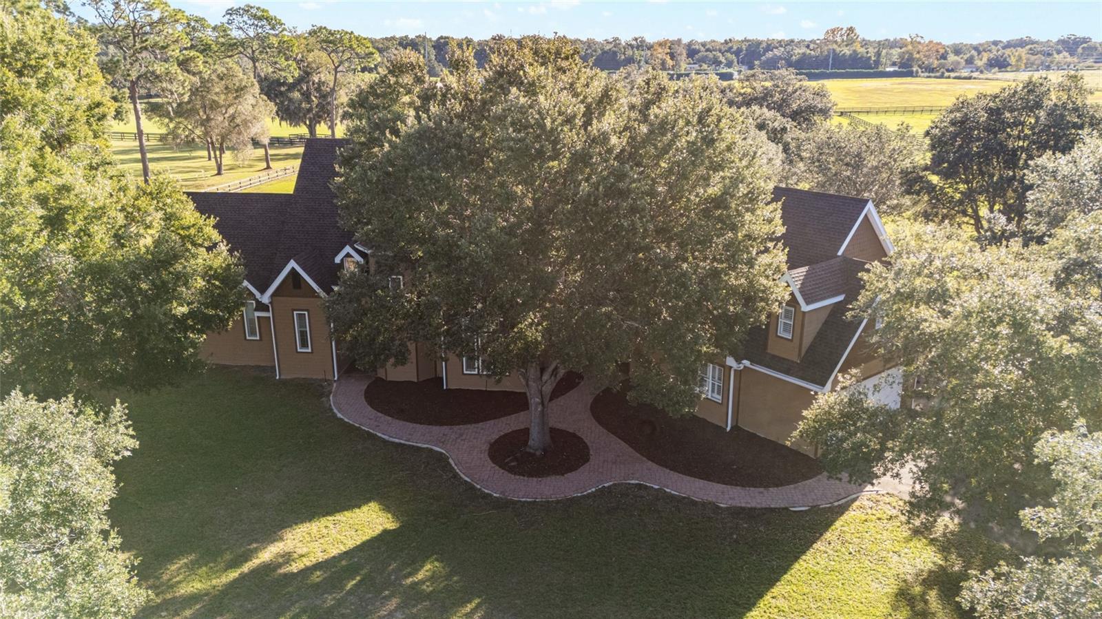 SADDLEBROOK EQUESTRIAN PARK - Residential