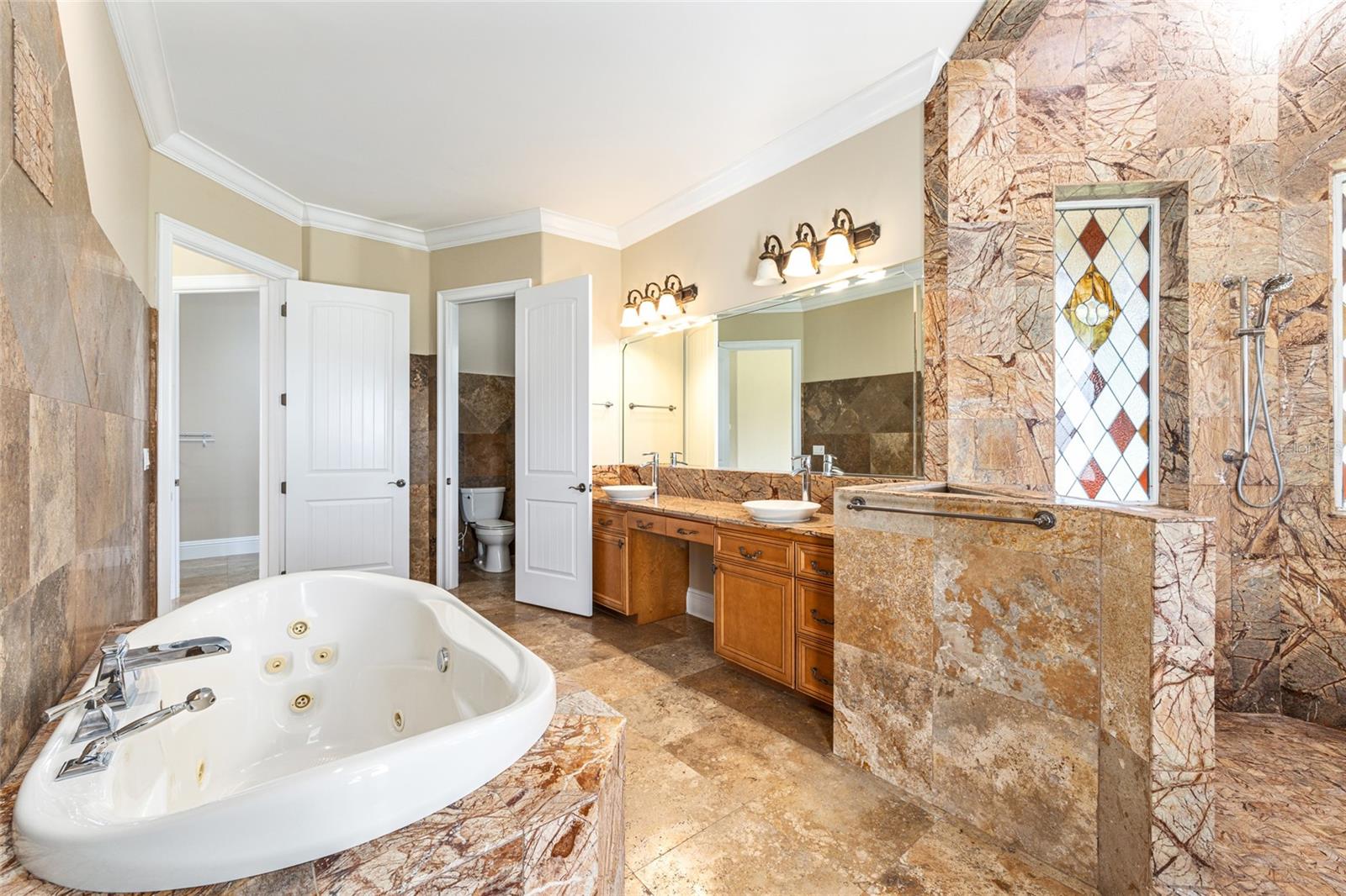 SADDLEBROOK EQUESTRIAN PARK - Residential