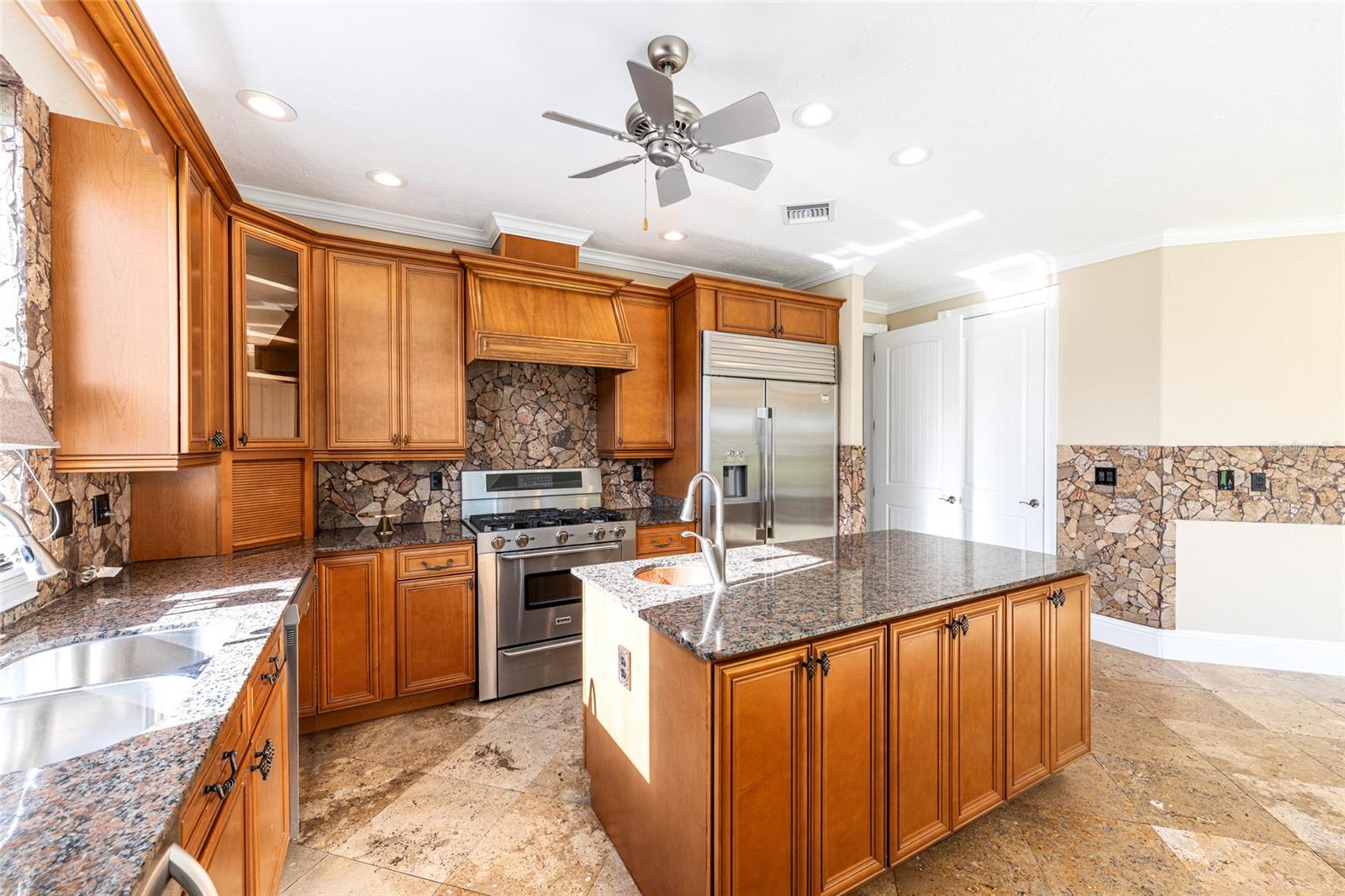 SADDLEBROOK EQUESTRIAN PARK - Residential