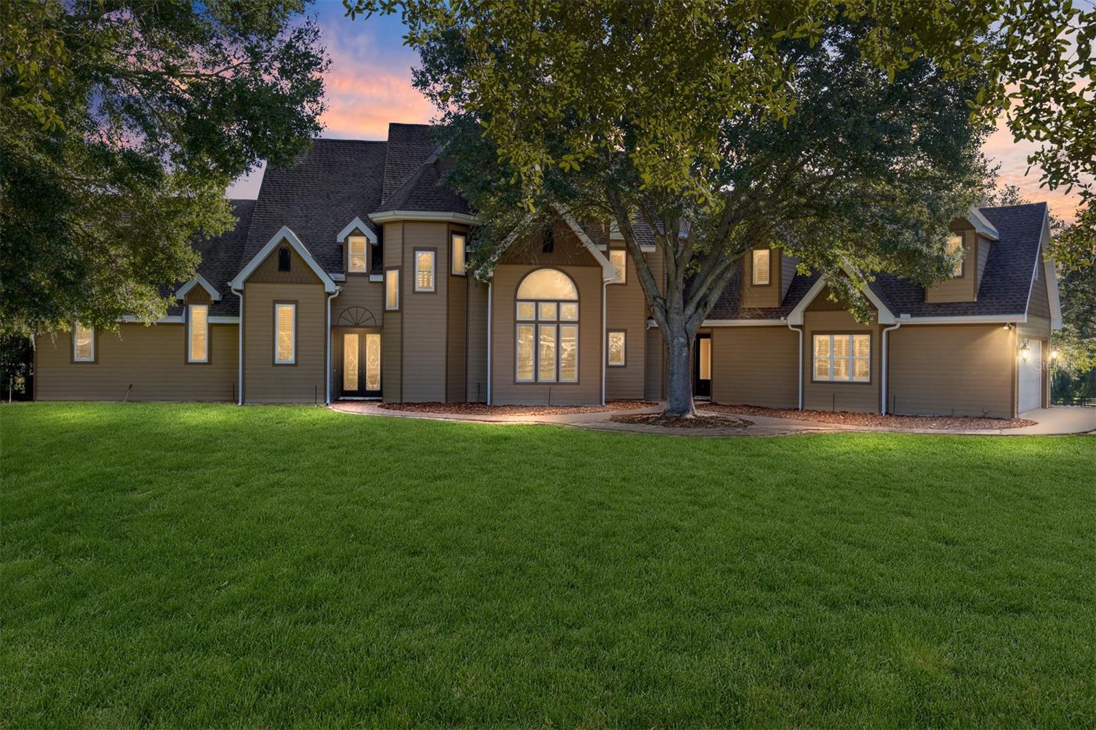 SADDLEBROOK EQUESTRIAN PARK - Residential