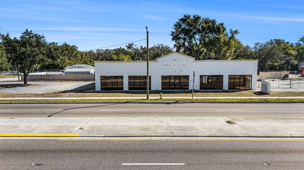 Photo of 10015 N Nebraska Avenue, Tampa, FL 33612 (MLS # TB8561919)