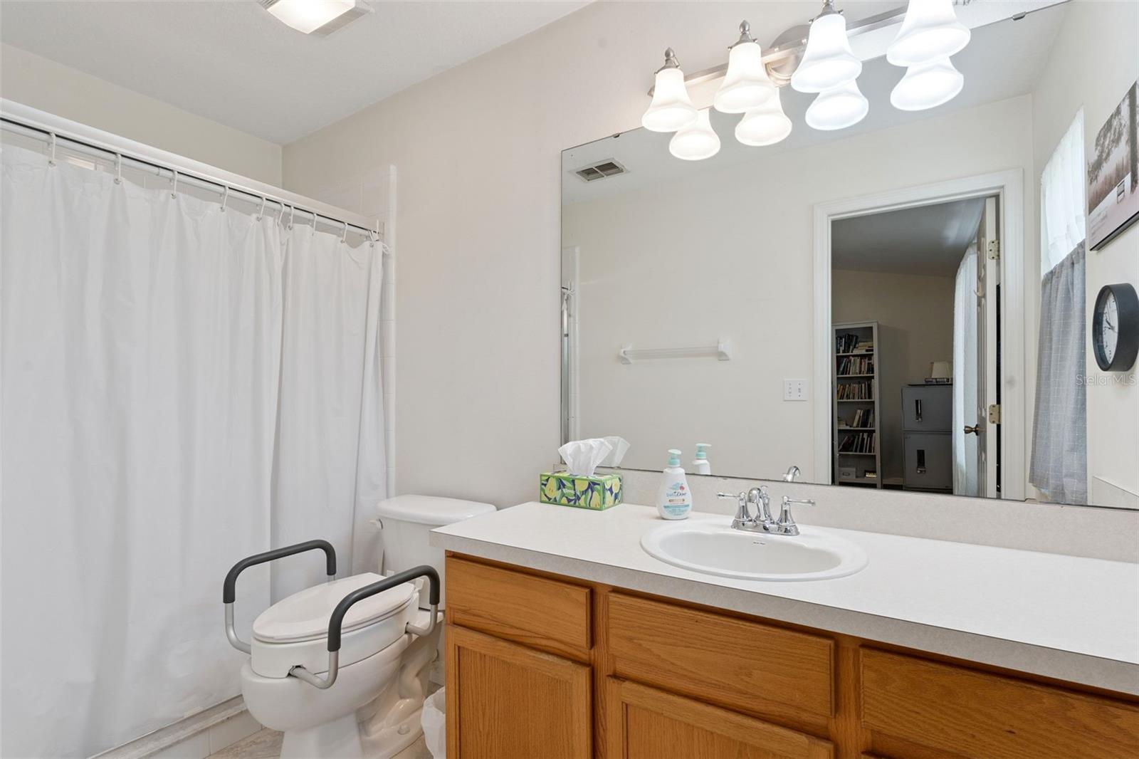 MINNEOLA EASTRIDGE PH II SUB - Residential