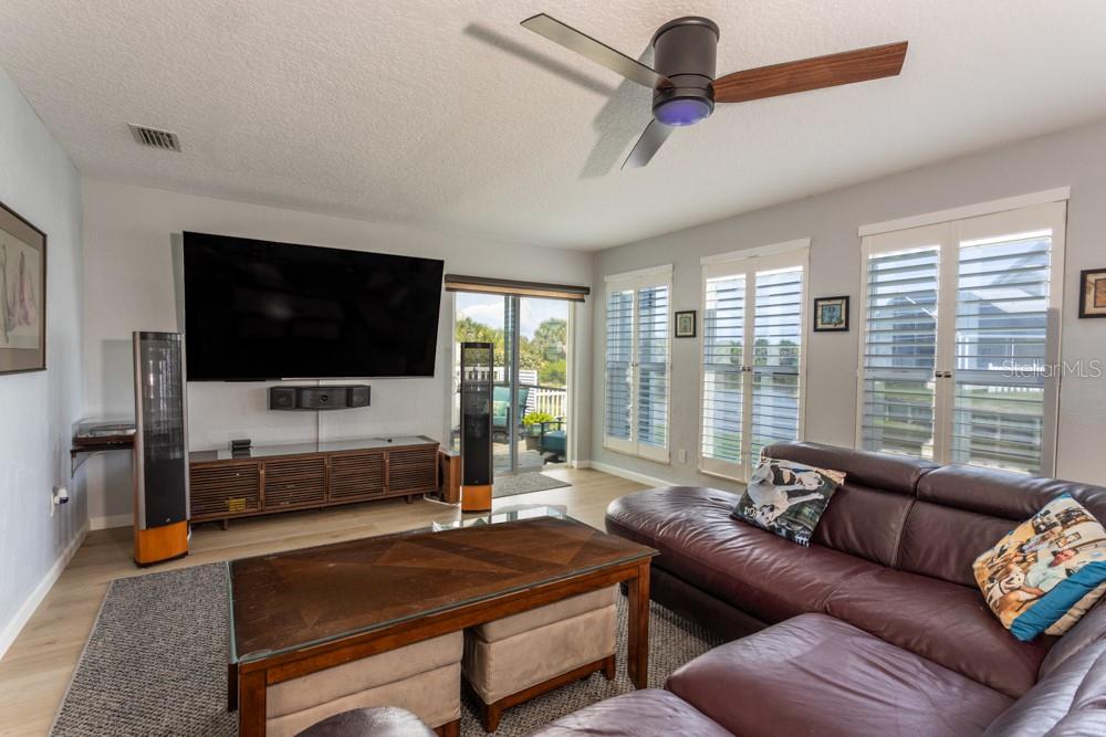 SEA COLONY - Residential