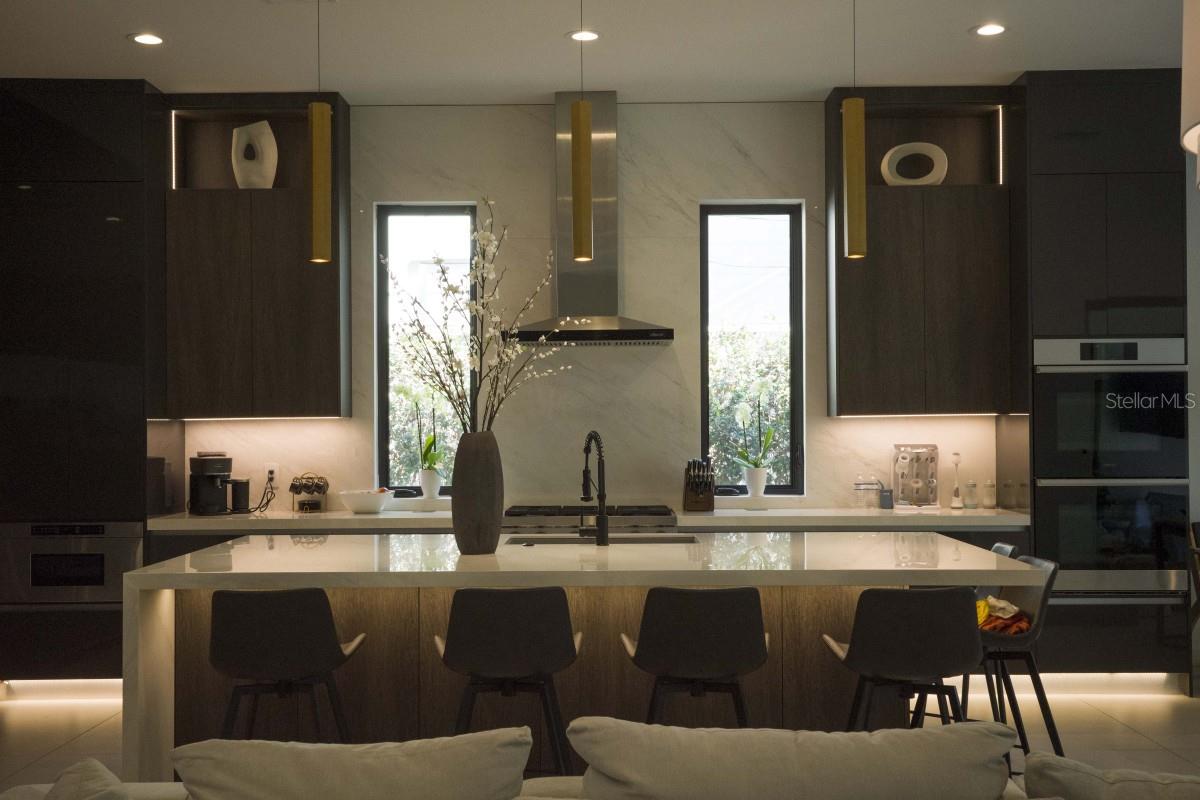 BEACH PARK ANNEX - Residential