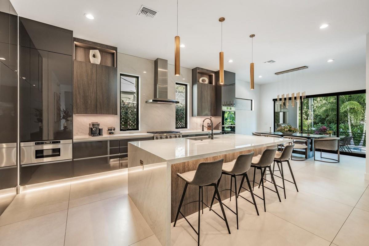 BEACH PARK ANNEX - Residential