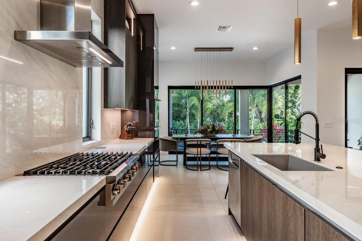 BEACH PARK ANNEX - Residential