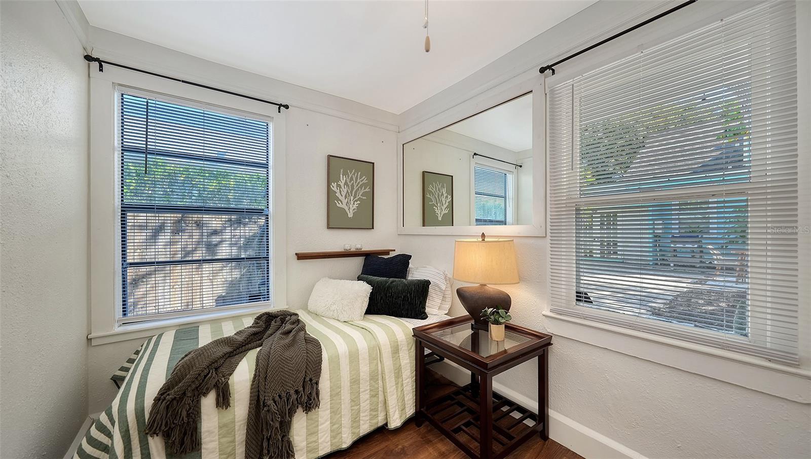 MARBLES W O CORR OF - Residential