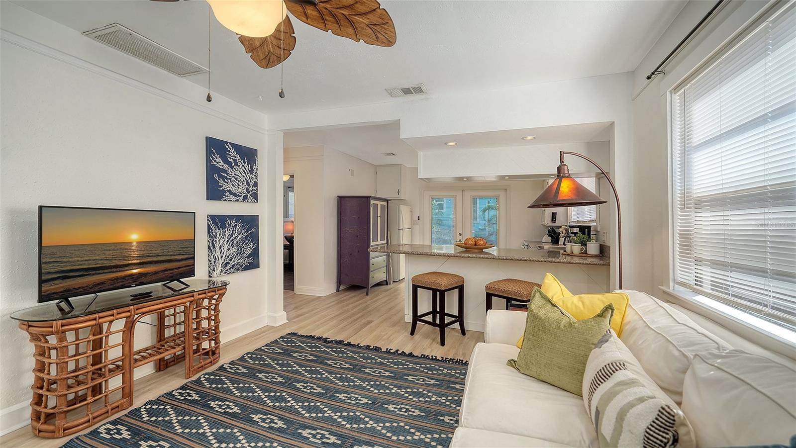 MARBLES W O CORR OF - Residential