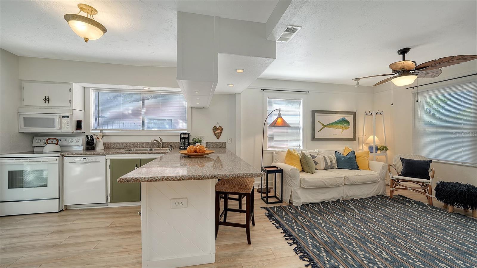 MARBLES W O CORR OF - Residential