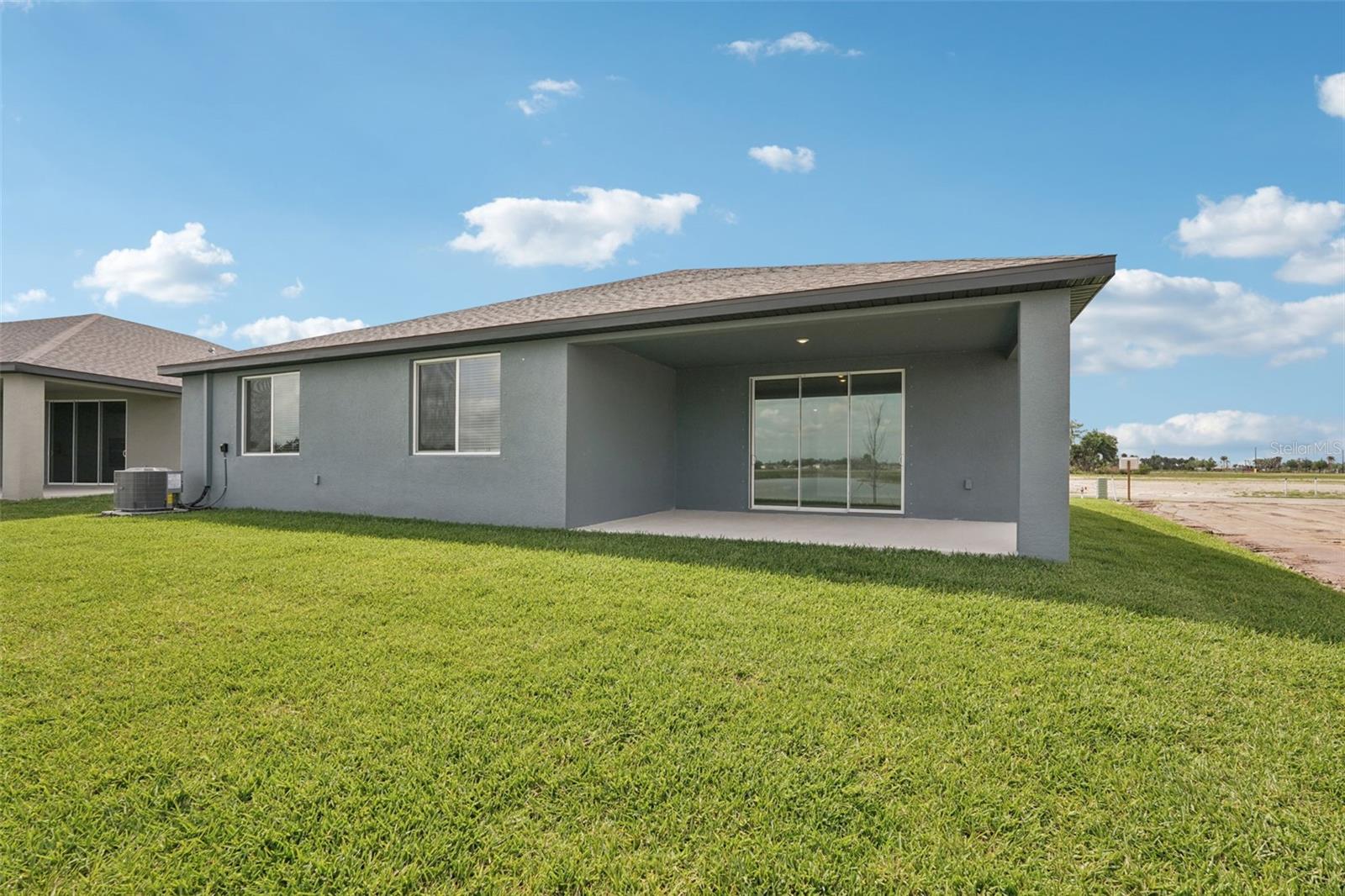 OAKFIELD TRAILS - Residential