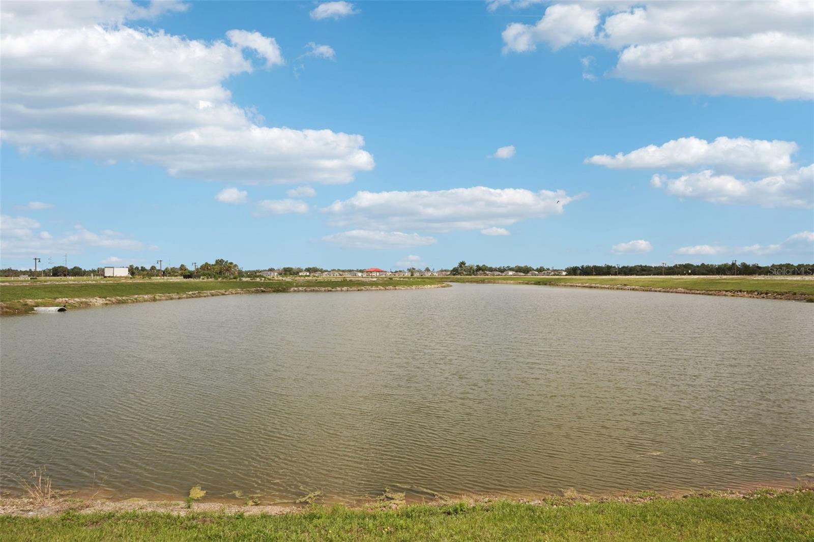OAKFIELD TRAILS - Residential