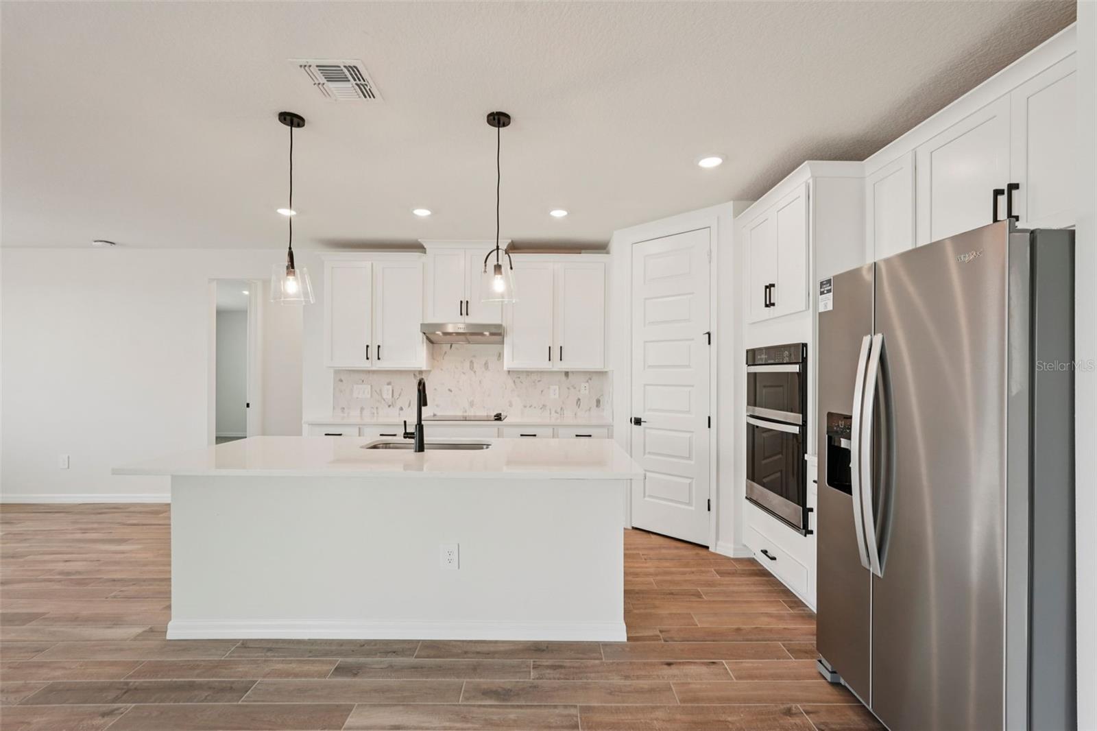 OAKFIELD TRAILS - Residential