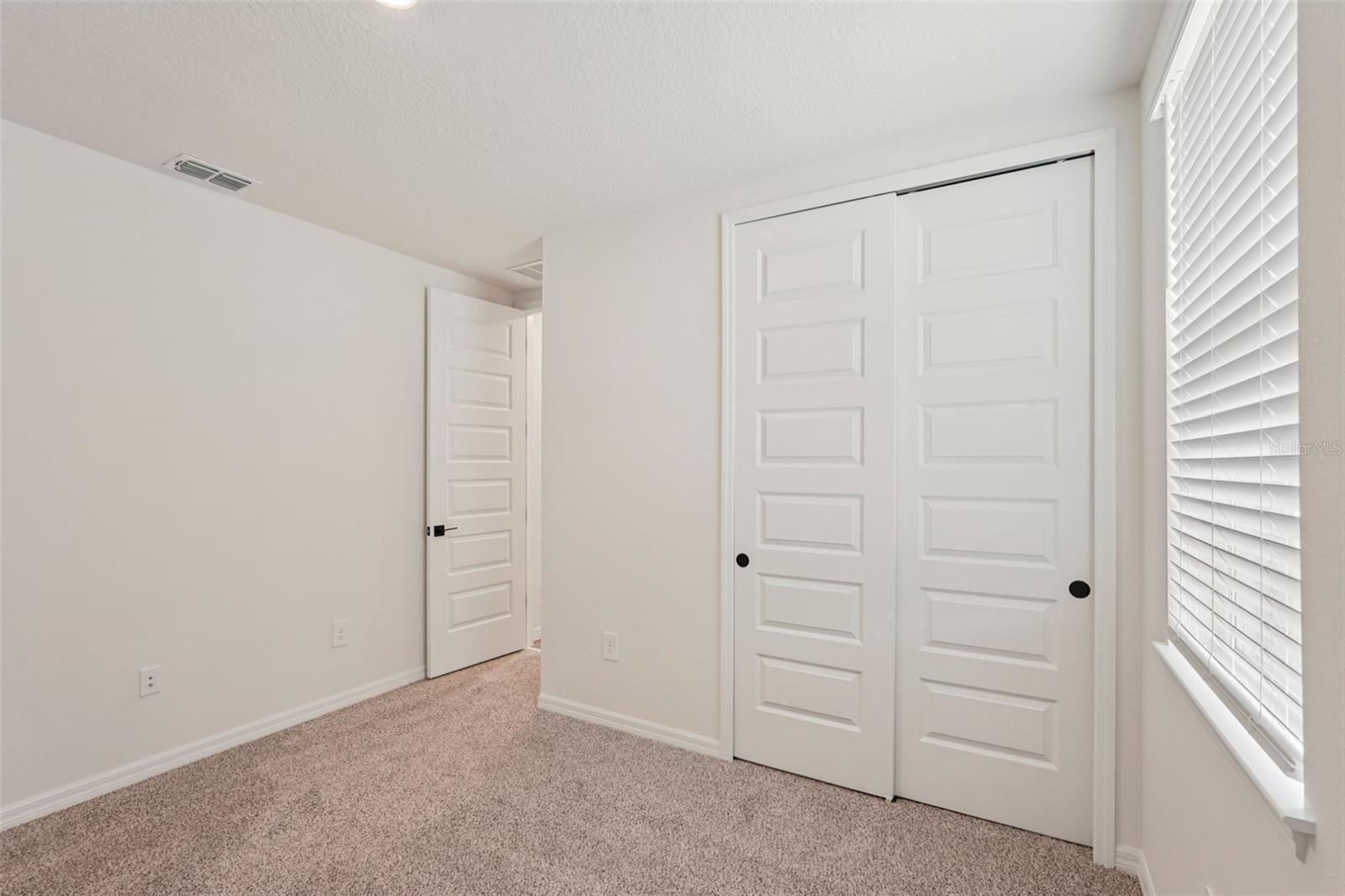 OAKFIELD TRAILS - Residential