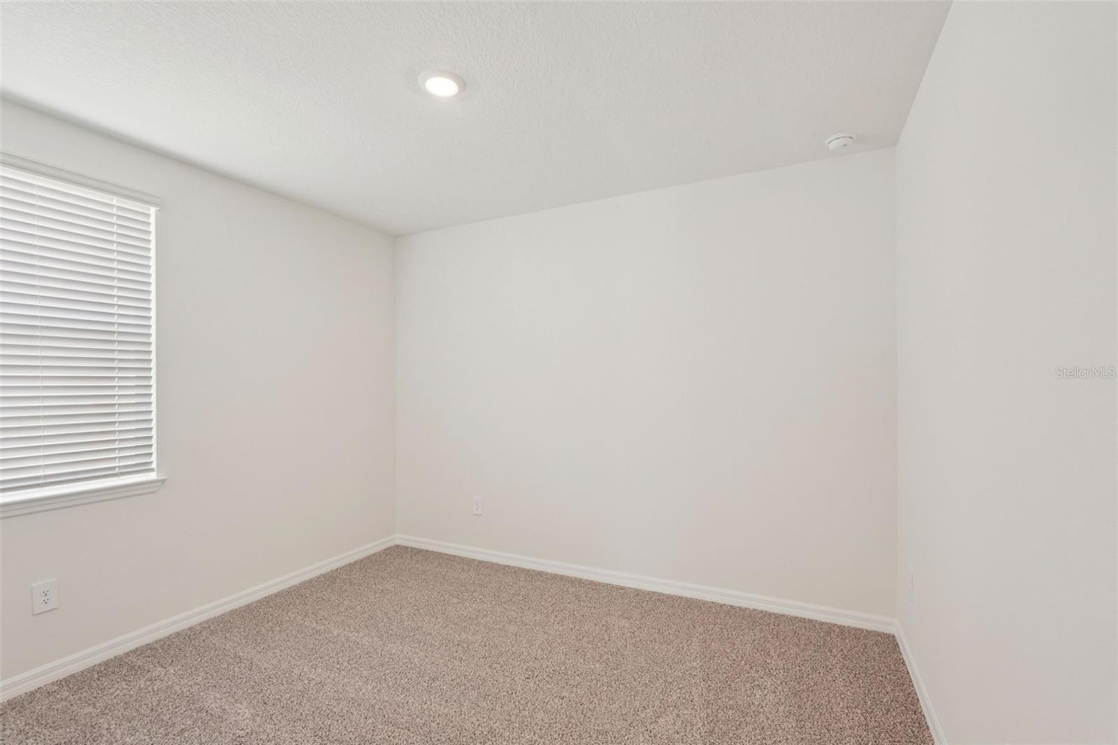 OAKFIELD TRAILS - Residential