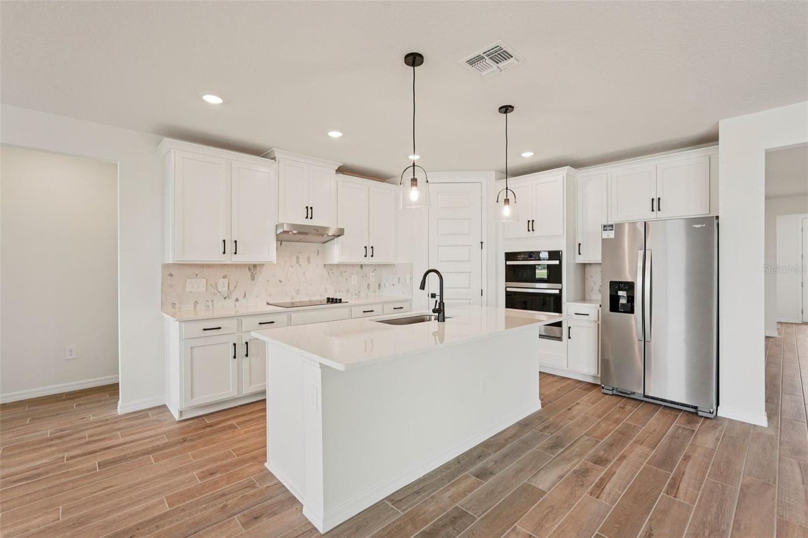 OAKFIELD TRAILS - Residential