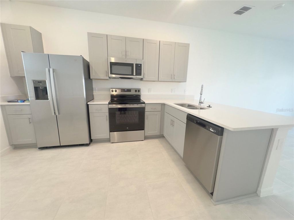 Photo of 3014 Skyline Loop, Kissimmee, FL 34758 (MLS # S5134505)